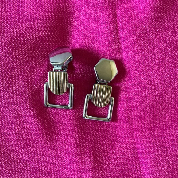 Jewelry - Acrylic flower bead, 2 tone gold and silver clip on earrings - 2 pairs